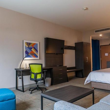 Holiday Inn Express & Suites - Tijuana Otay By Ihg ภายนอก รูปภาพ