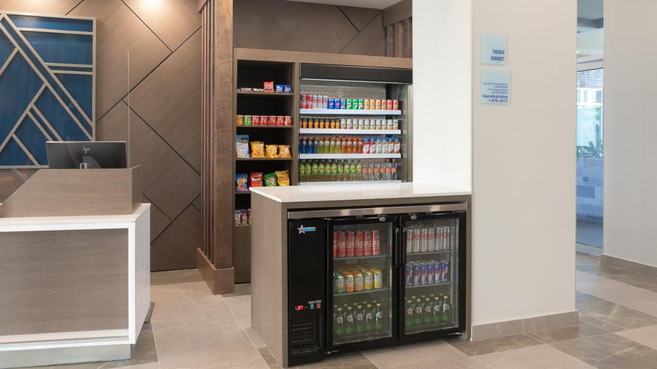 Holiday Inn Express & Suites - Tijuana Otay By Ihg ภายนอก รูปภาพ
