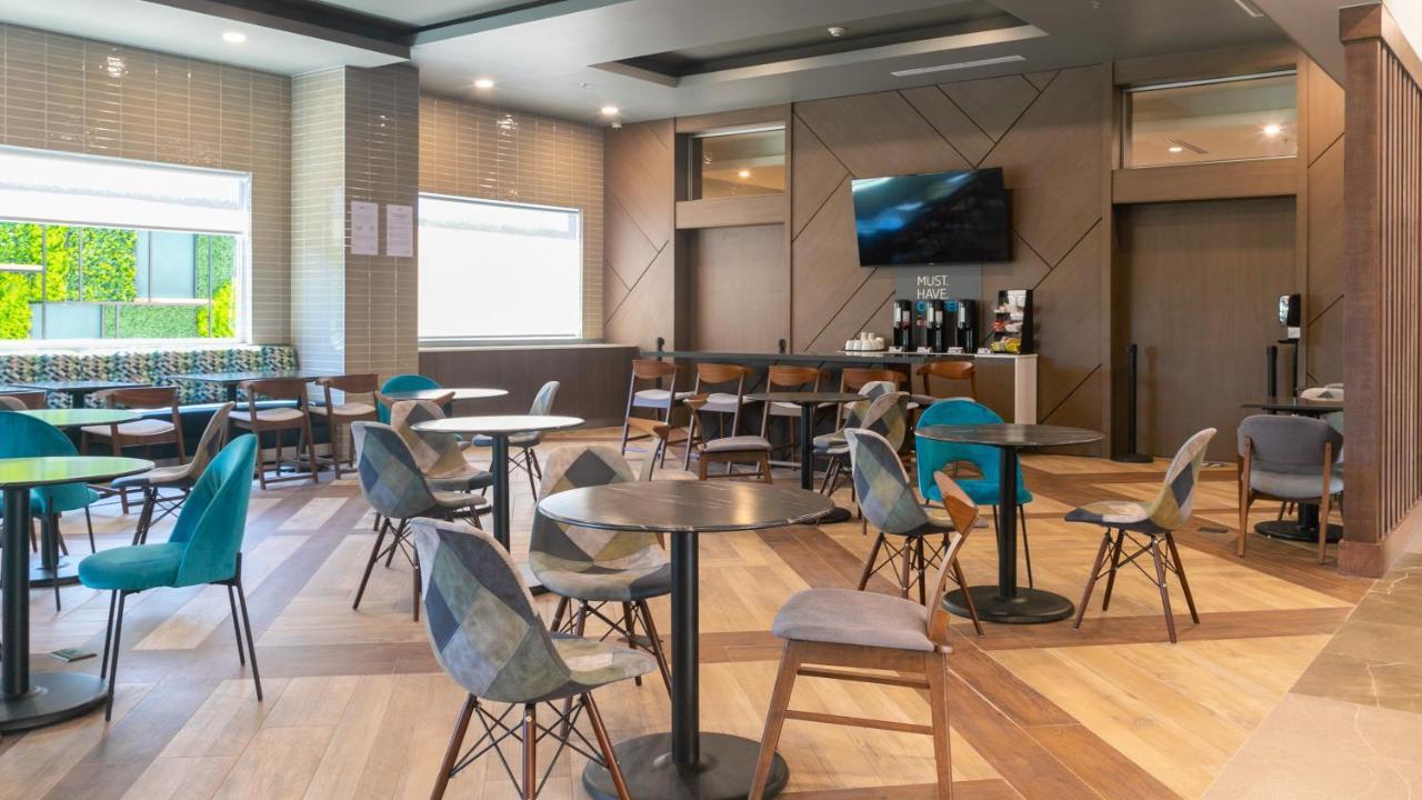 Holiday Inn Express & Suites - Tijuana Otay By Ihg ภายนอก รูปภาพ