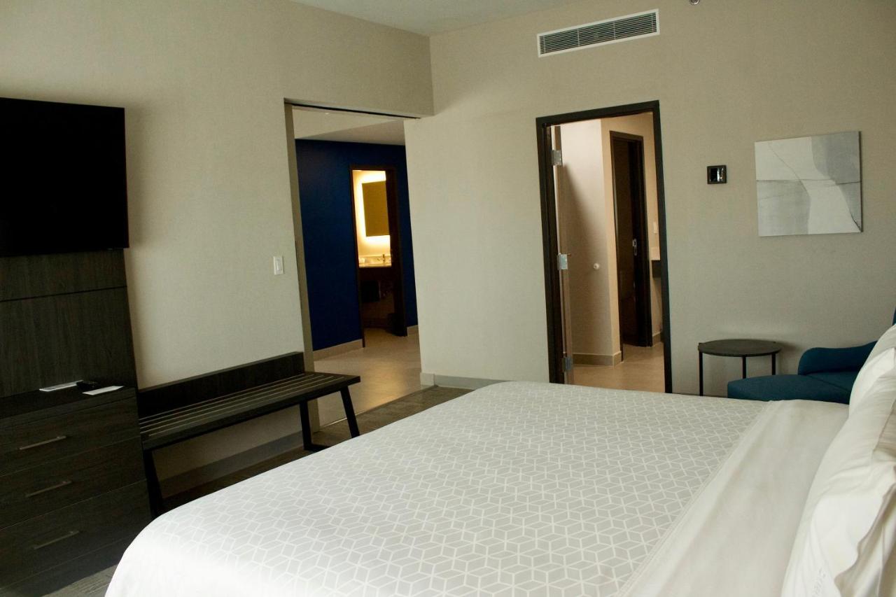 Holiday Inn Express & Suites - Tijuana Otay By Ihg ภายนอก รูปภาพ