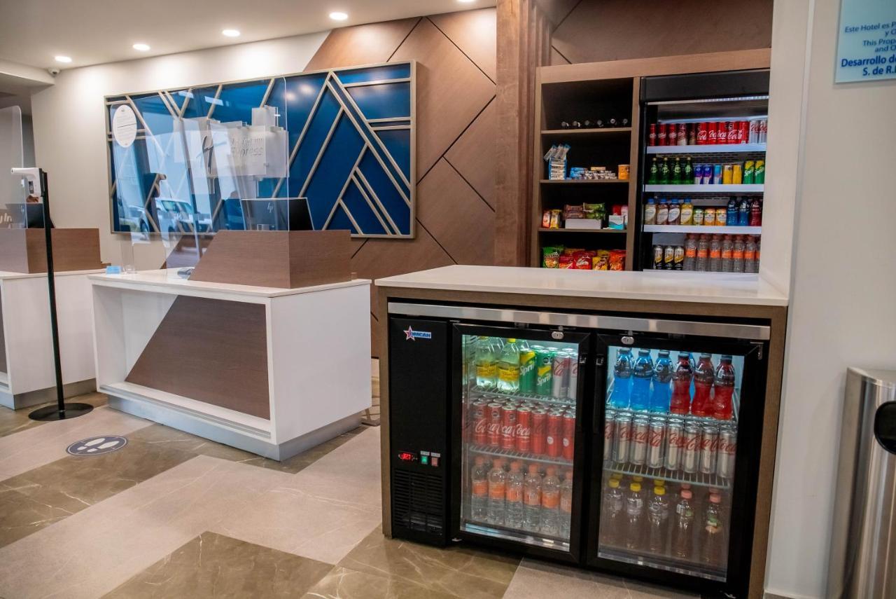 Holiday Inn Express & Suites - Tijuana Otay By Ihg ภายนอก รูปภาพ