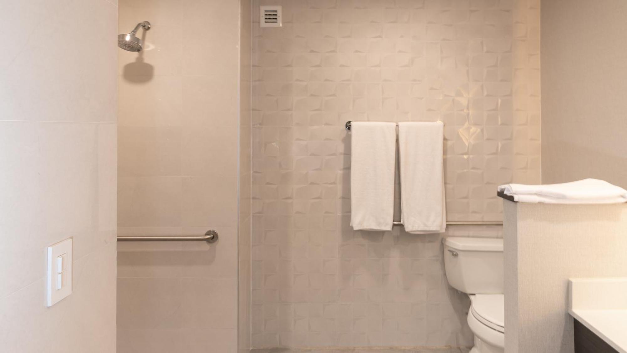 Holiday Inn Express & Suites - Tijuana Otay By Ihg ภายนอก รูปภาพ